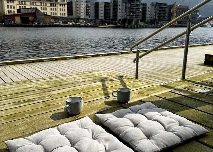 Modern Right On The Dock - Near Downtown Apartamento *