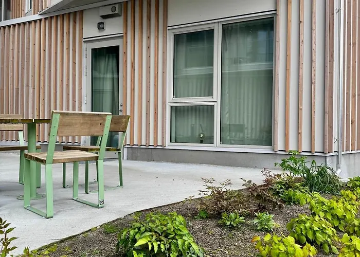 Modern Right On The Dock - Near Downtown شقة