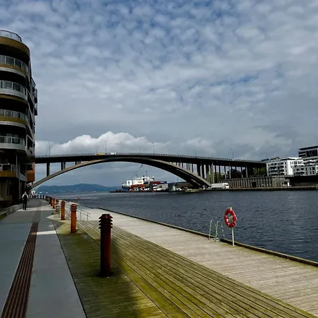 Modern Right On The Dock - Near Downtown * Берген